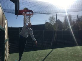 Le panneau de basket